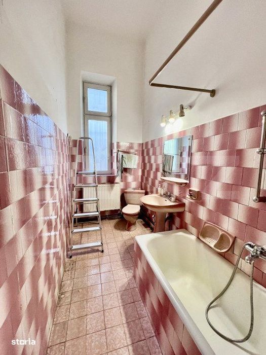 Apartament 110mp 3 Camere Tavan Inalt Semicentral Pta Abator