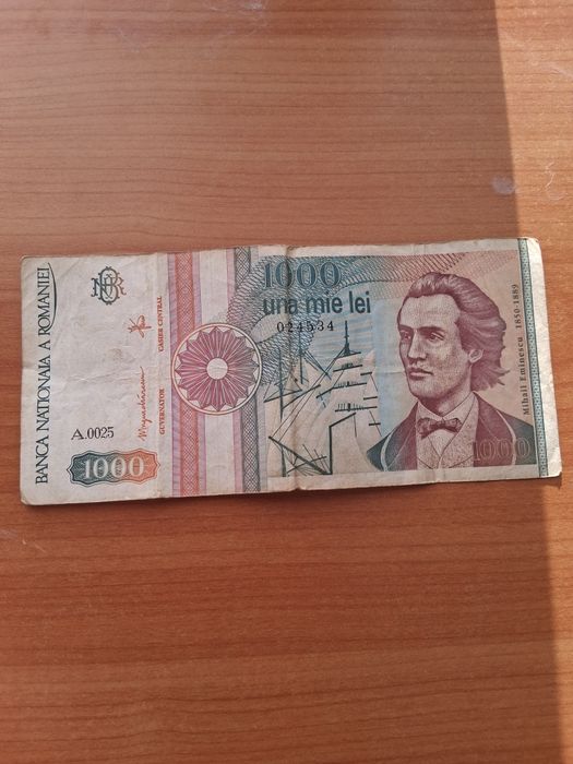 Vand   Bancnote vechi  3 bucati 250lei