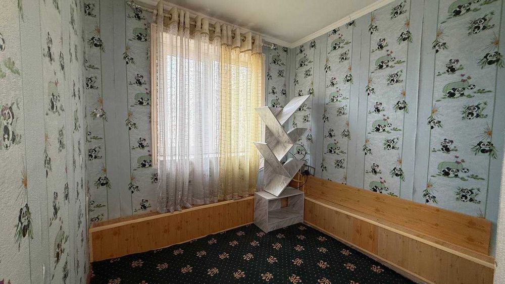 Фрунзиский Ойбек раддом 4 қаватда 2 хонали квартира сотилади. ID: 1888