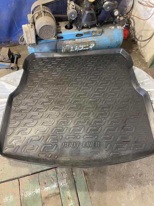 Ковер в ниссан Альмера g 15