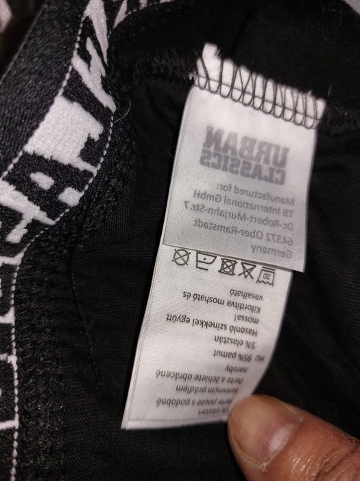 Дамско черно памучно спортно бюстие URBAN CLASISiCS M