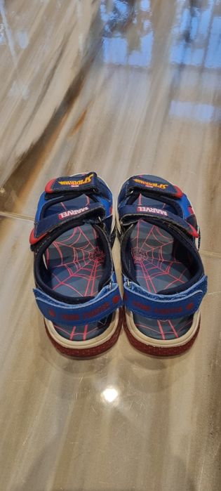 Adidas детски сандали номер 26