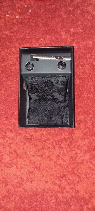 Vand costum mire Paolo Rossi pret bun