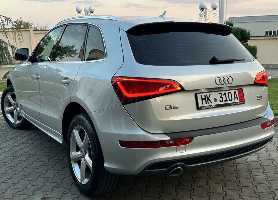 Audi Q5 Quattro 3xS-line 2.0 TDI 177 CP S-Tronic/Euro 5/Led/Xenon
