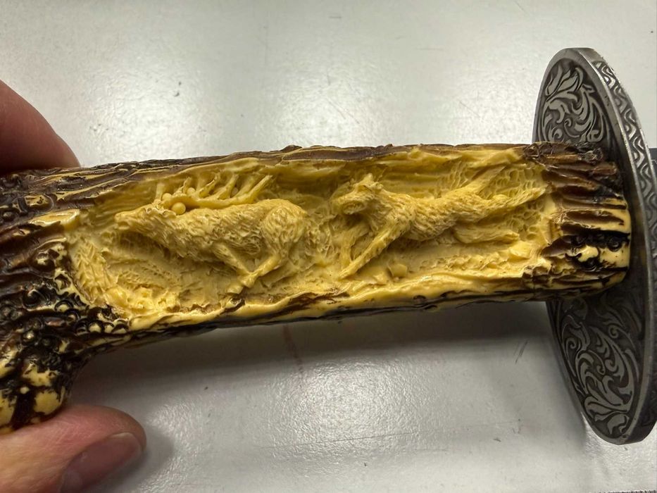 Уникален ловен нож с калъф