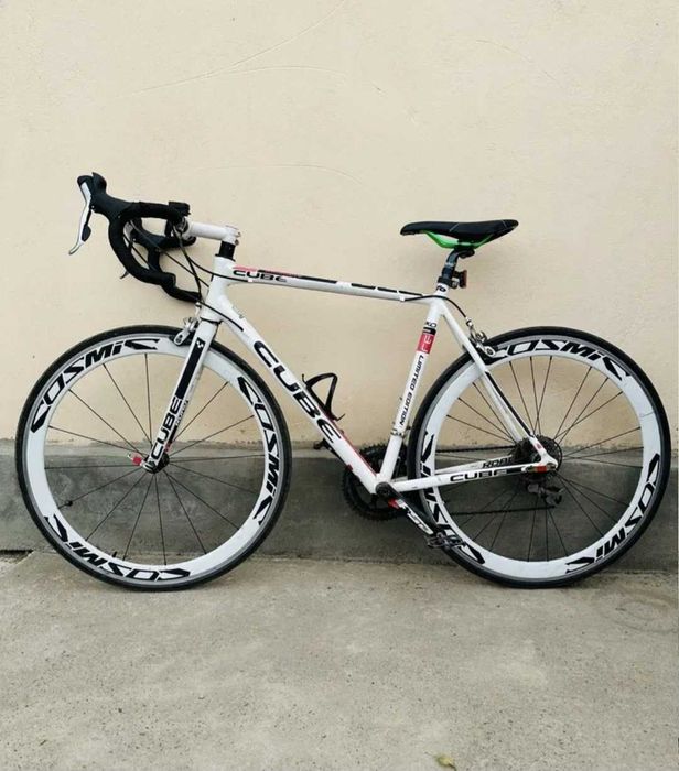 Cube шоссейный велосипед