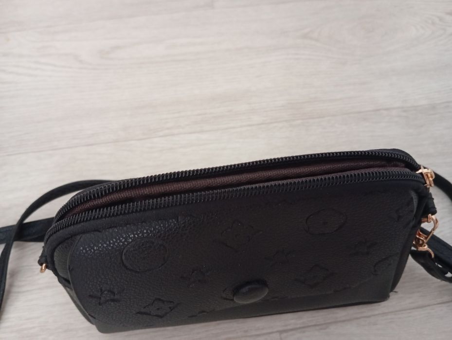 Продам сумочку .