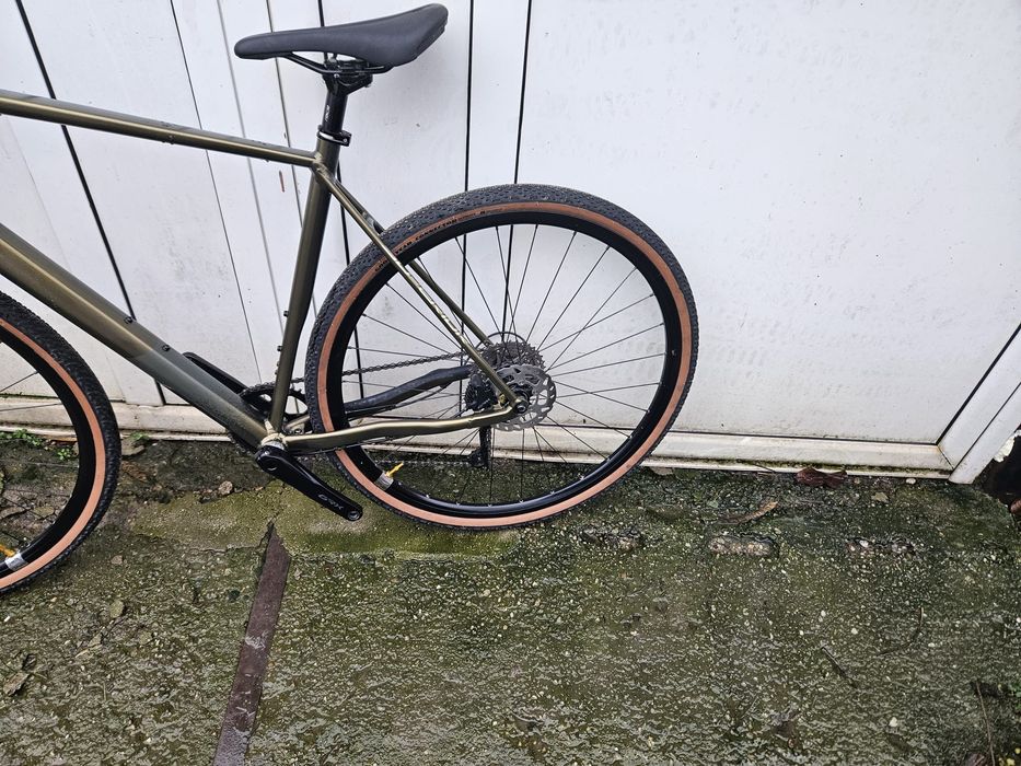 Bicicleta gravel serious full shimano grx