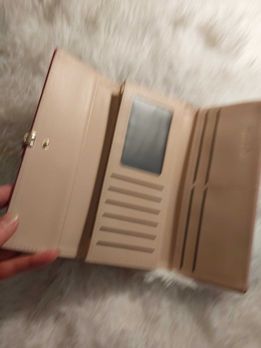 Дамский новый кошелек