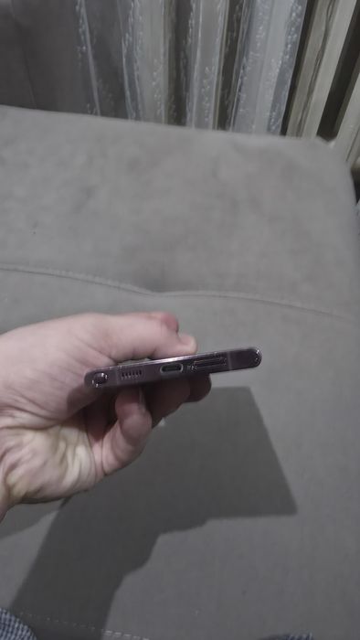 Продам samsung s22 ultra