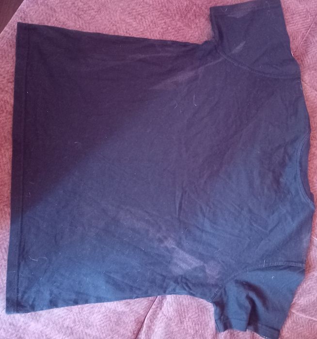 Vând tricou GIVENCHY