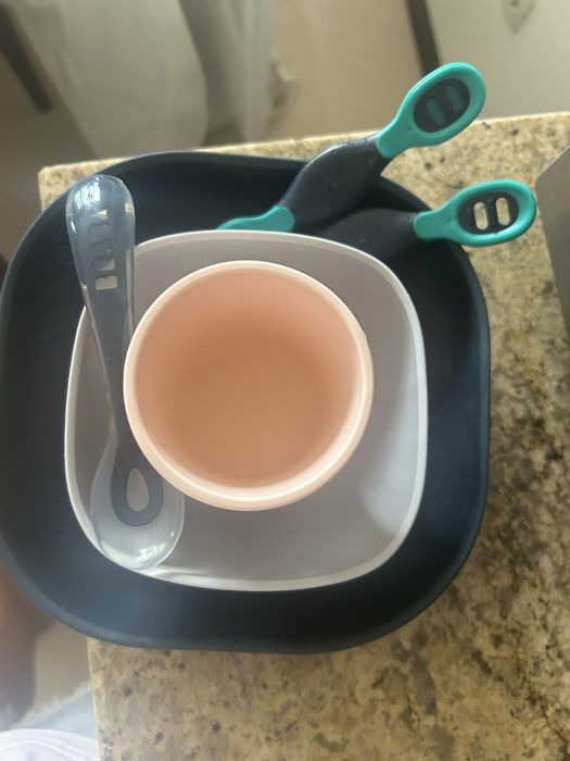 Уред BAEBA SMART за приготвяне на бебешка храна, пюрета