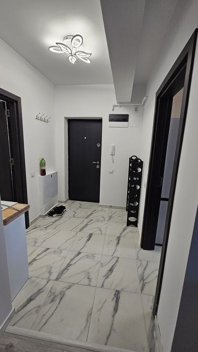 Garsoniera spatioasa cu terasa inchisa