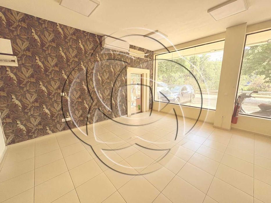 Дава се под наем Магазин в София, Зона Б-18 - 110 кв.м за 1000 € - Снимка #6