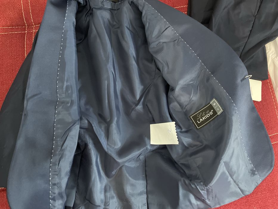 Костюм детский новый