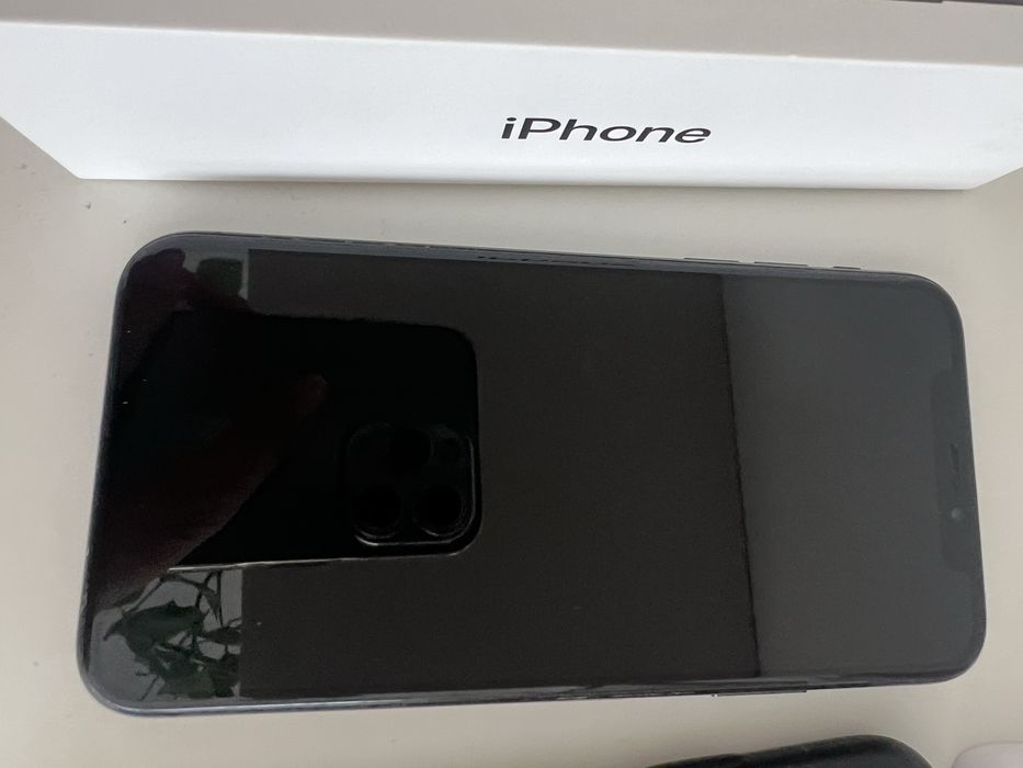 Iphone XS 64gb.