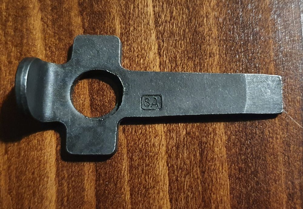 Инструмент за Люгер