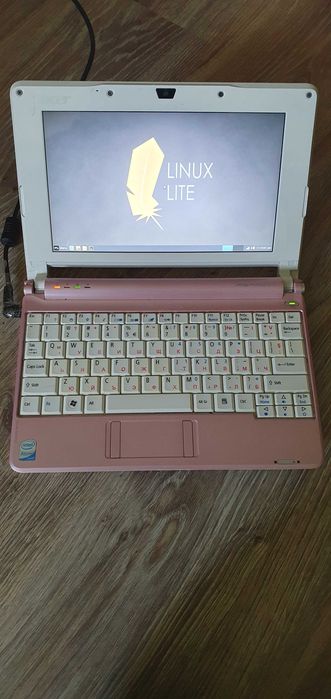 Нетбук (Netbook) ASUS