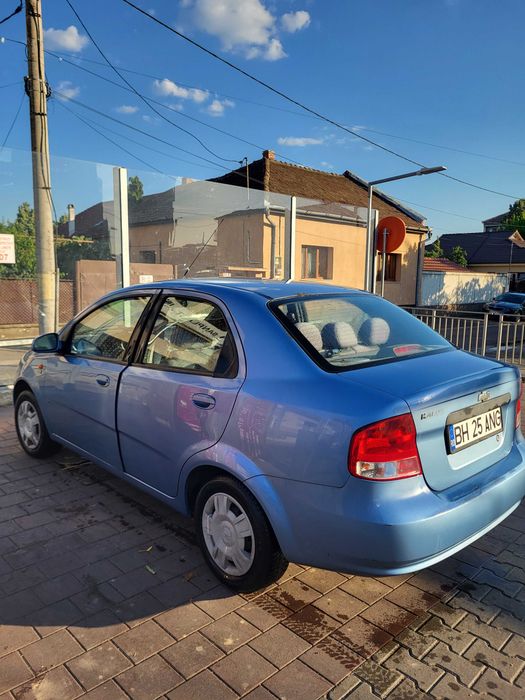 Vând Chevrolet Kalos