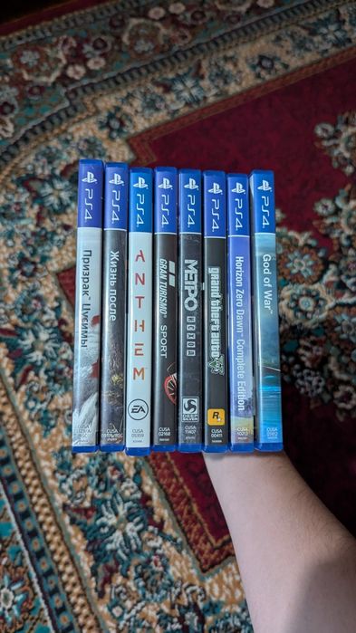 PlayStation 4 slim 1 tb