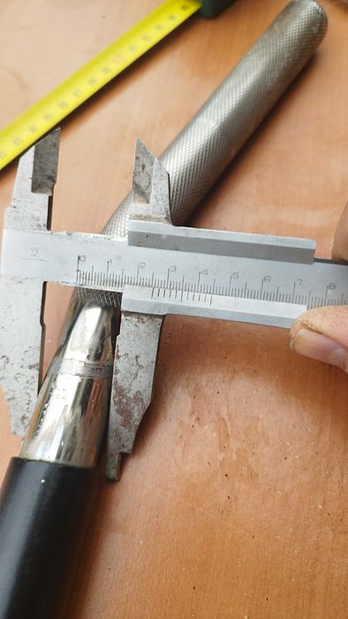 Лост за скрипец 120см - плътен лост за гладиатор