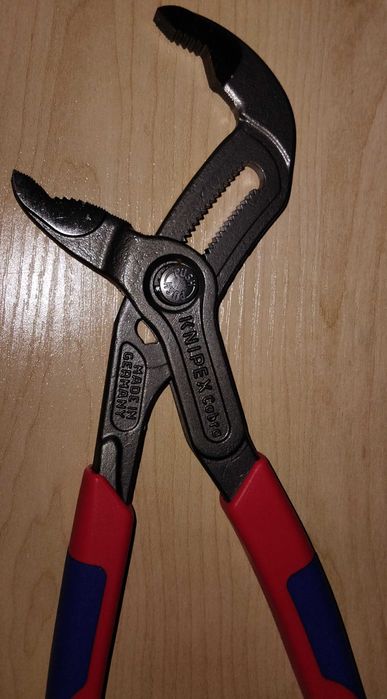 клещи ключ knipex cobra 250