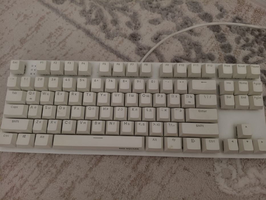 Red Square keyrox tkl
