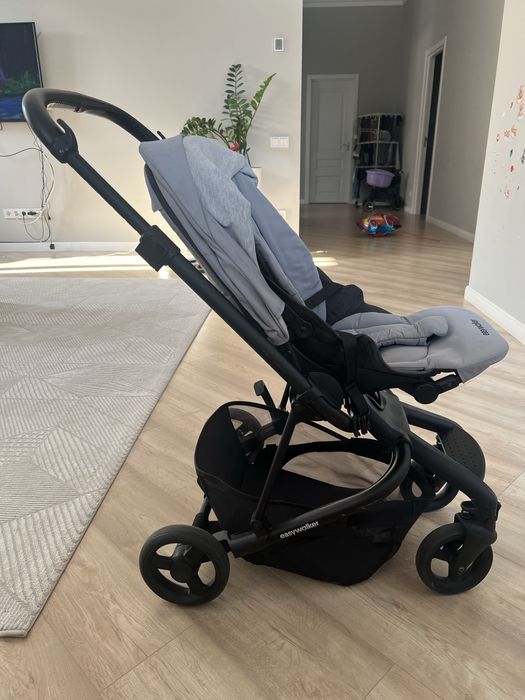 Продам коляску Easywalker Charley