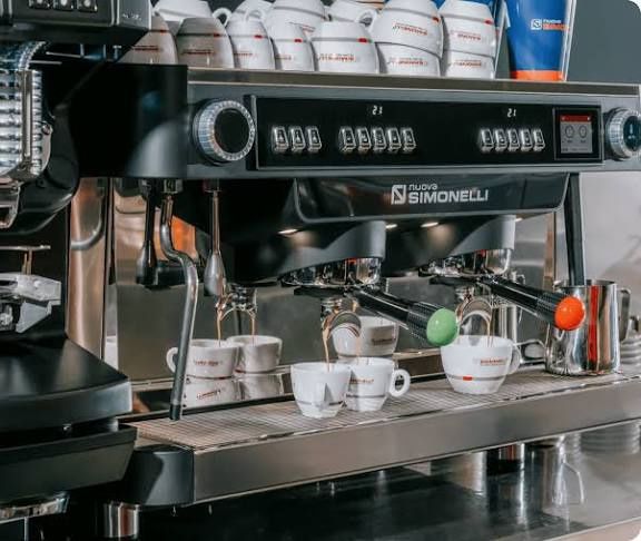 Кофемашина Nuova Simonelli Nuova Aurelia