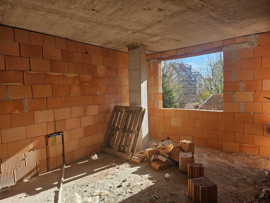 Продава се Двустаен апартамент в Варна, Колхозен пазар - 63 кв.м за 808 €/кв.м - Снимка #3