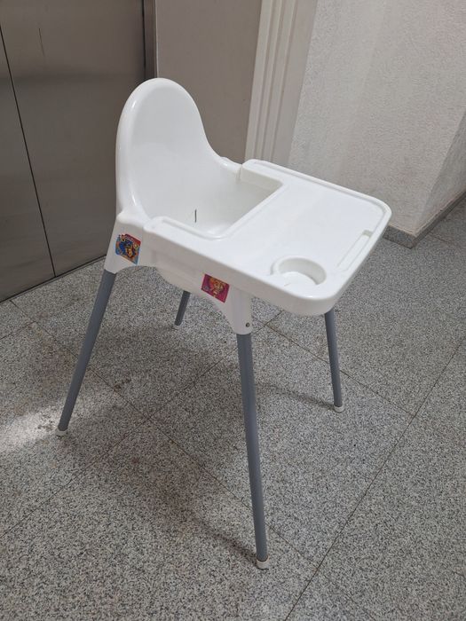 Стул детский продам