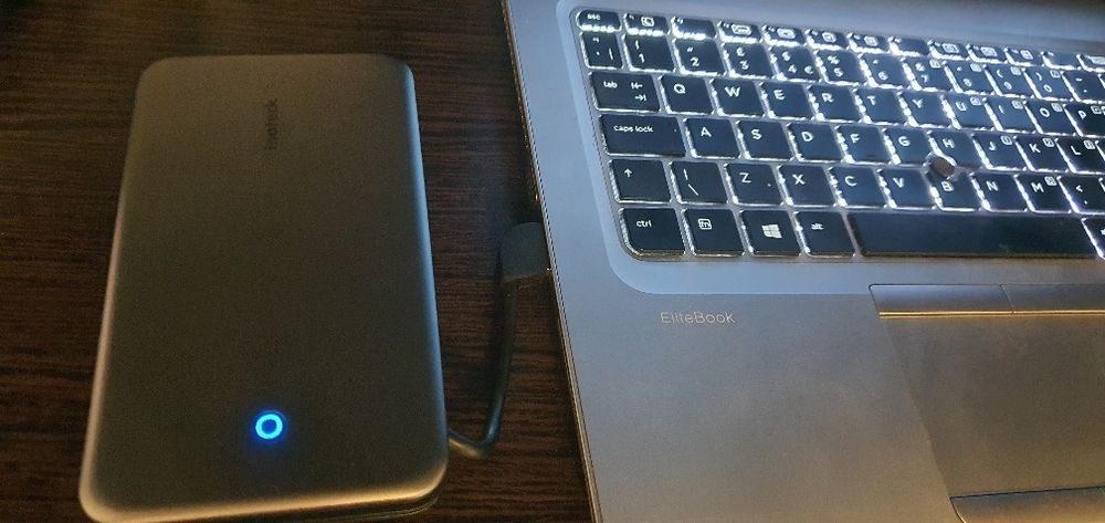 Vând hard extern 3.0