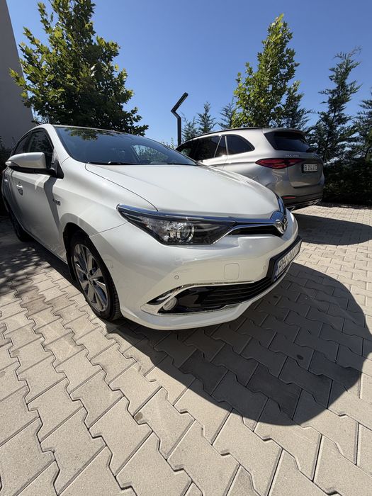 Toyota Auris 1.8 Hybrid