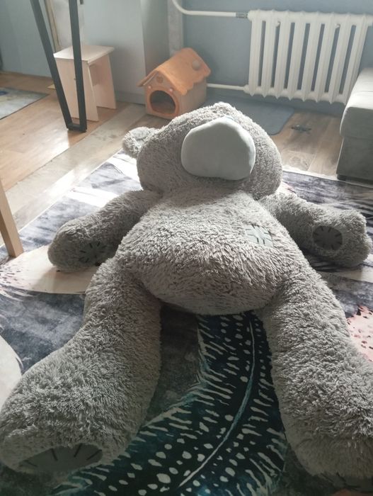 Продам медведя большого