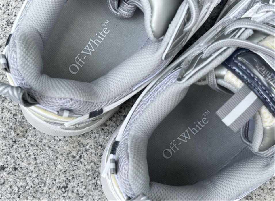 OFF-WHITE Be Right Back