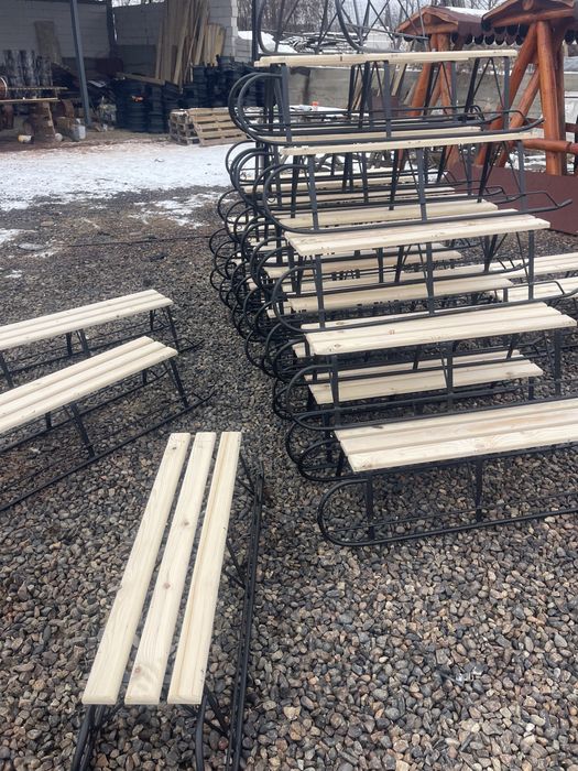 Sanie din fier cu lemn pentru copii