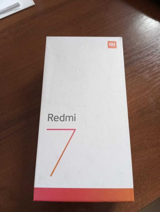 Продам Redmi 7 Eclipse Black