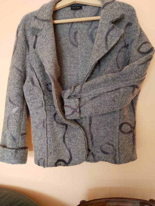 Жакет,тип сако,без подплата от чиста вълна марка ,witteveen