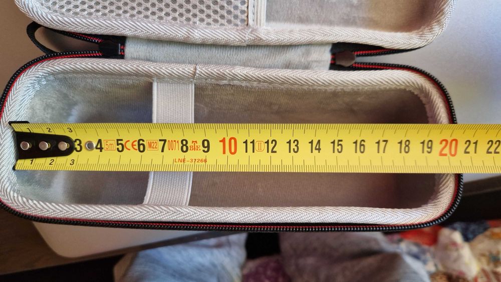 Твърд калъф за безжична колонка нов - hard case bluetooth speaker