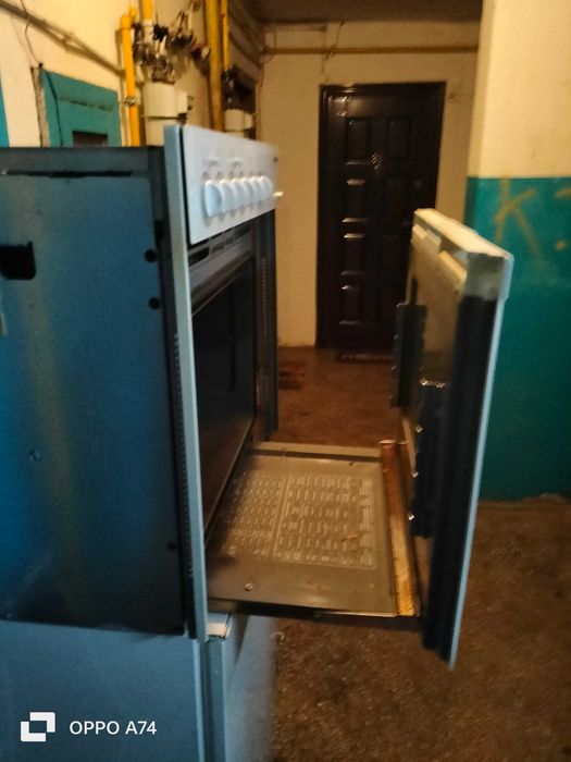 Cuptor profesional cu plita ceramica Mielle