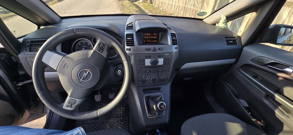 Opel Zafira b 1.9 cdti