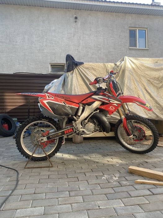 Мотоцикл Honda cr125r