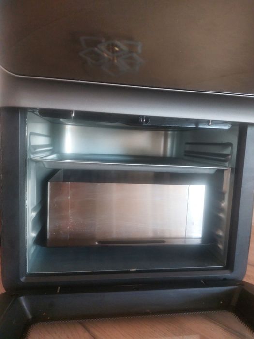 Продам аэрогриль.