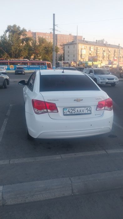 Шевроле Круз 2013