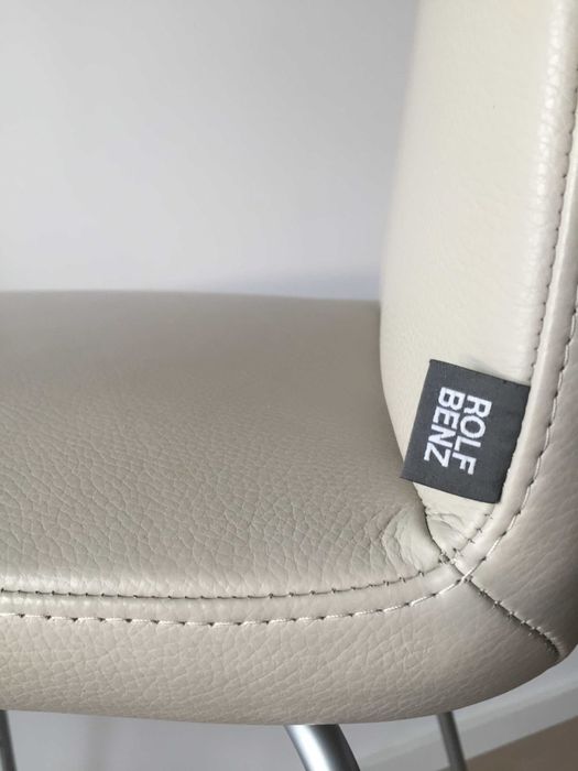 Scaune de bar de la firma ROLF BENZ!