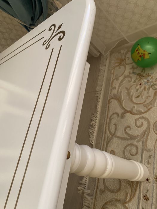 Кухонный стол сатылады