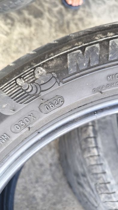 Vand 4 anvelope 235/50 R19 Michelin