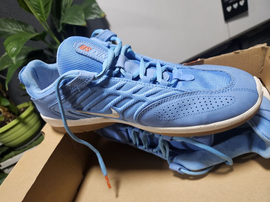 Adidasi Nike noi masura 45