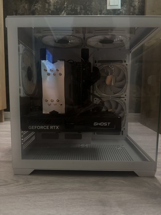 PC Gaming RTX 5060 i5 12400 32gb ram