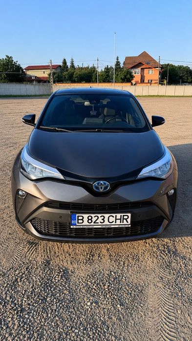TOYOTA C-HR 2022 — imagine 3